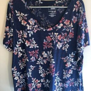 Sonoma Woman's Tee Top....